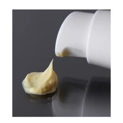 Priori Q+SOD Fx220 - Brightening Serum - Image 3